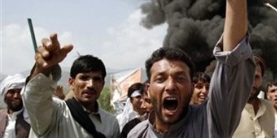 مرگ بر آمریکا؛ اما چرا کسی علیه جنایتکاران طالب تظاهرات نمی کند؟