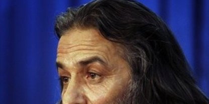 نصرالله استانکزی، حقوقدانی برای توجیه سیستم فاسد و طالبانی کرزی